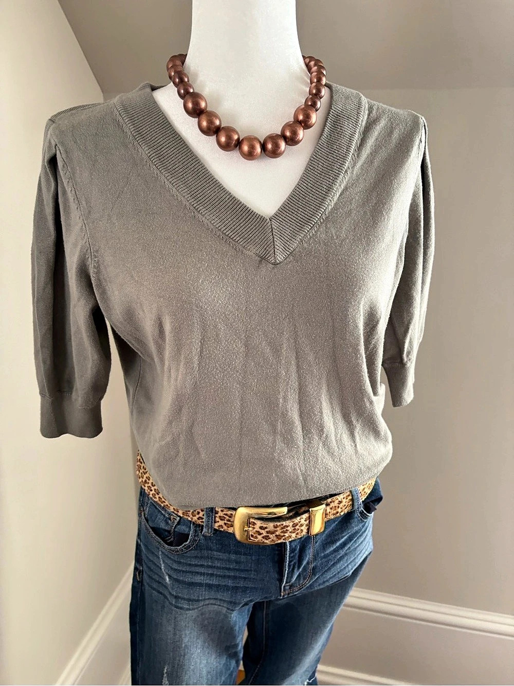 DKNY Puff Sleeve V-Neck Sweater Gray/Green Small